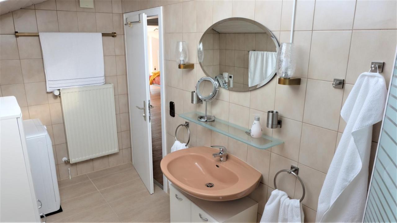 Ferienwohnung Kaiserblick Stephanskirchen Ngoại thất bức ảnh
